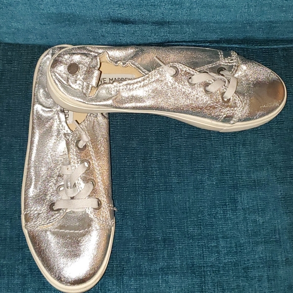 Steve Madden sneakers - Picture 5 of 5